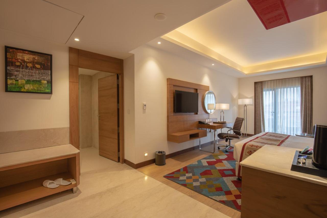 Ramada Encore By Wyndham Kathmandu Thamel Catmandu Exterior foto